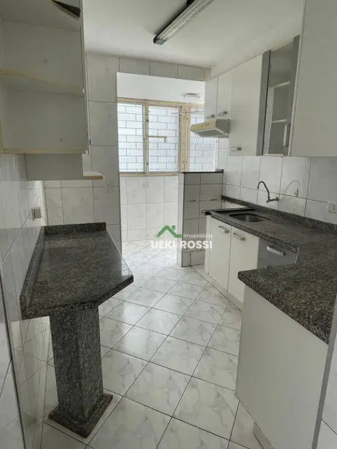 Apartamento com 3 quartos à venda, 91m2 em Antares, Londrina - PR - imagem 5 Foto 5 de Apartamento com 3 quartos à venda, 91m2 em Antares, Londrina - PR