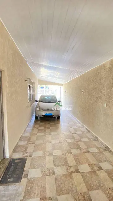 Casa com 3 quartos à venda, 360m2 em Londrina - PR - imagem 7 Foto 7 de Casa com 3 quartos à venda, 360m2 em Londrina - PR