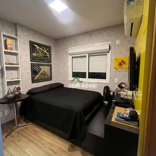 Apartamento com 3 quartos à venda, 224m2 em Gleba Fazenda Palhano, Londrina - PR - imagem 8 Foto 8 de Apartamento com 3 quartos à venda, 224m2 em Gleba Fazenda Palhano, Londrina - PR