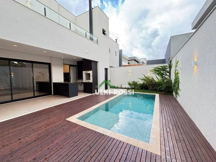 Foto 1 de Casa de Condomínio com 4 quartos à venda, 250m2 em Londrina - PR