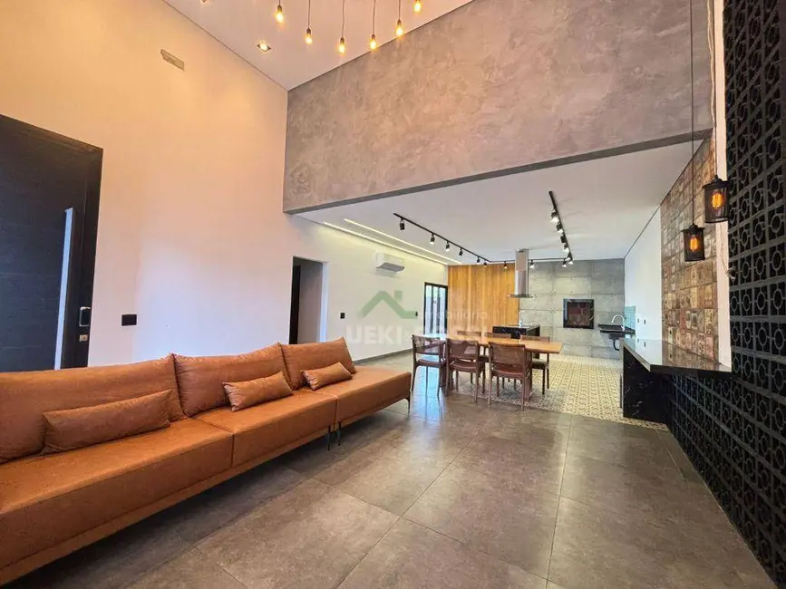 Foto 4 de Casa de Condomínio com 2 quartos à venda, 250m2 em Marumbi, Londrina - PR