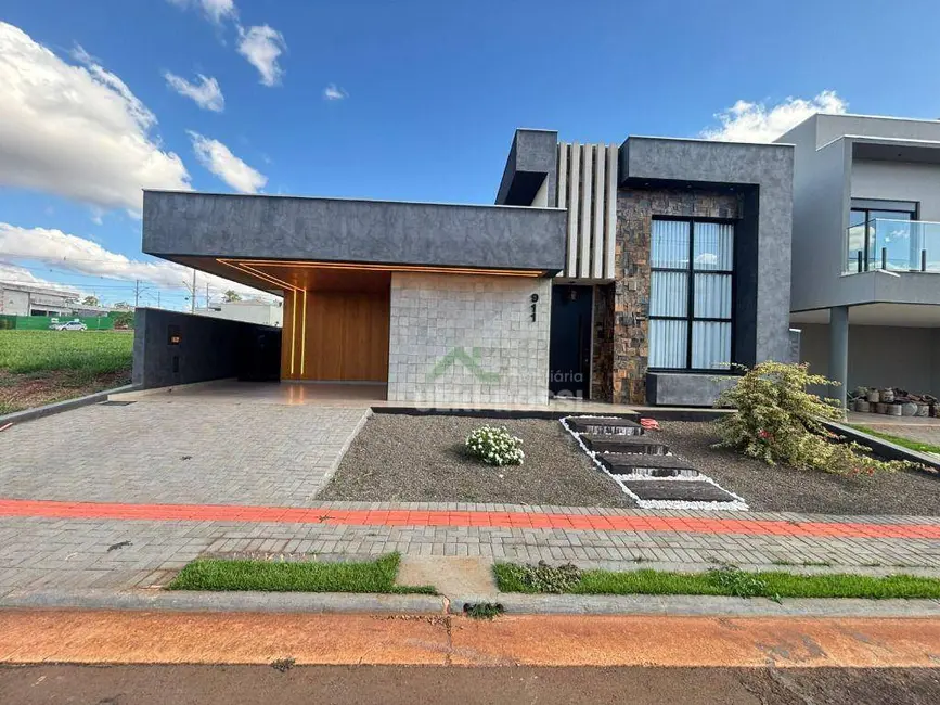 Foto 1 de Casa de Condomínio com 2 quartos à venda, 250m2 em Marumbi, Londrina - PR