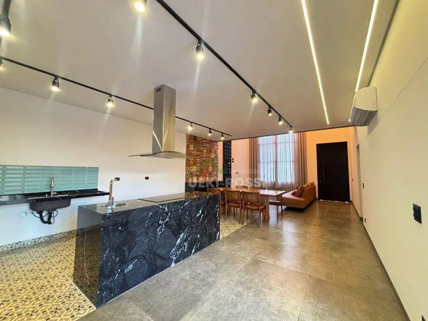 Foto 7 de Casa de Condomínio com 2 quartos à venda, 250m2 em Marumbi, Londrina - PR