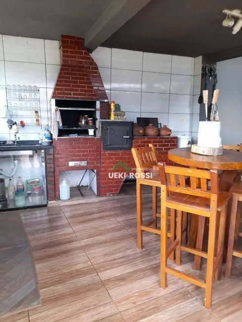 Chácara com 6 quartos à venda, 6400m2 em Alvorada Do Sul - PR - imagem 7 Foto 7 de Chácara com 6 quartos à venda, 6400m2 em Alvorada Do Sul - PR