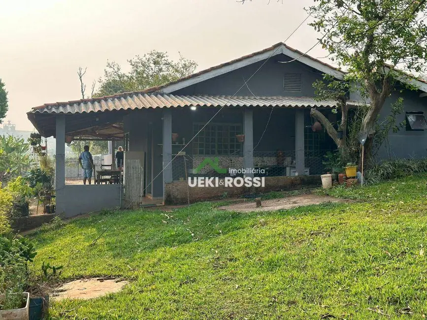 Sítio / Rancho com 2 quartos à venda, 11000m2 em Londrina - PR - imagem 4 Foto 4 de Sítio / Rancho com 2 quartos à venda, 11000m2 em Londrina - PR