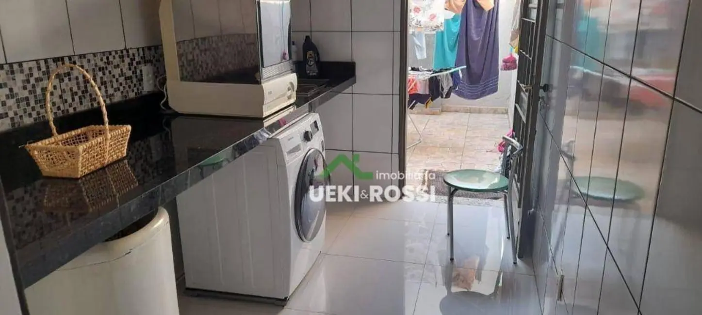 Casa com 2 quartos à venda, 180m2 em Jardim Vale Verde, Londrina - PR - imagem 7 Foto 7 de Casa com 2 quartos à venda, 180m2 em Jardim Vale Verde, Londrina - PR