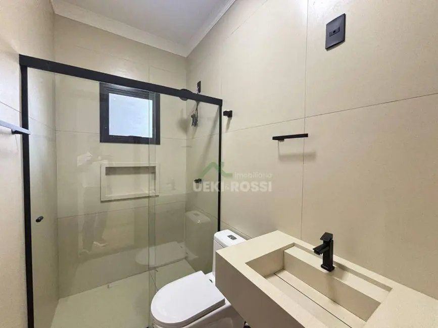 Casa com 3 quartos à venda, 125m2 em Gleba Simon Frazer, Londrina - PR - imagem 8 Foto 8 de Casa com 3 quartos à venda, 125m2 em Gleba Simon Frazer, Londrina - PR