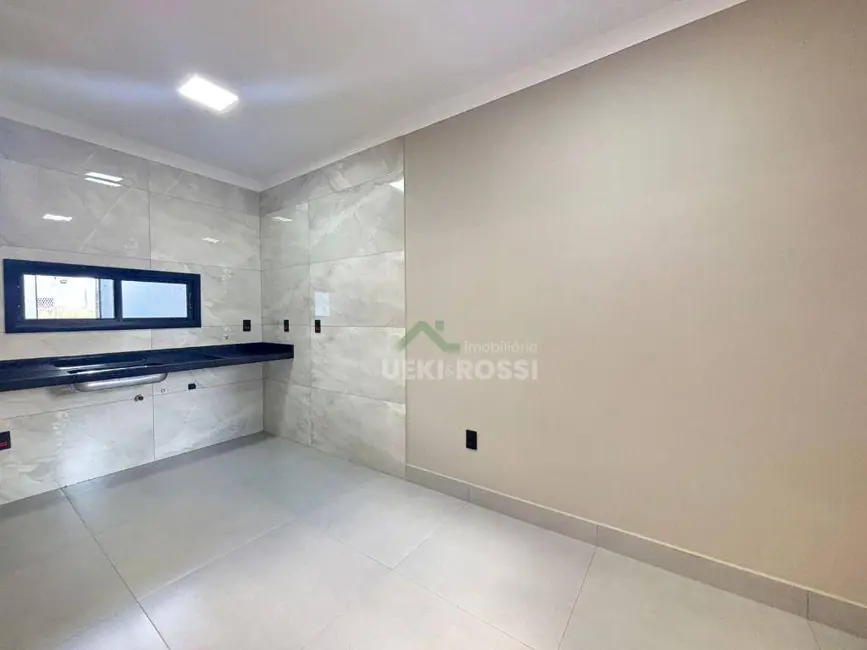Casa com 3 quartos à venda, 125m2 em Gleba Simon Frazer, Londrina - PR - imagem 4 Foto 4 de Casa com 3 quartos à venda, 125m2 em Gleba Simon Frazer, Londrina - PR