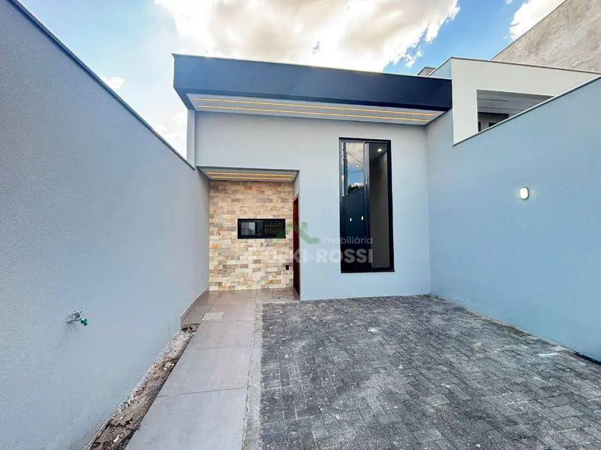 Casa com 3 quartos à venda, 125m2 em Gleba Simon Frazer, Londrina - PR - imagem 2 Foto 2 de Casa com 3 quartos à venda, 125m2 em Gleba Simon Frazer, Londrina - PR