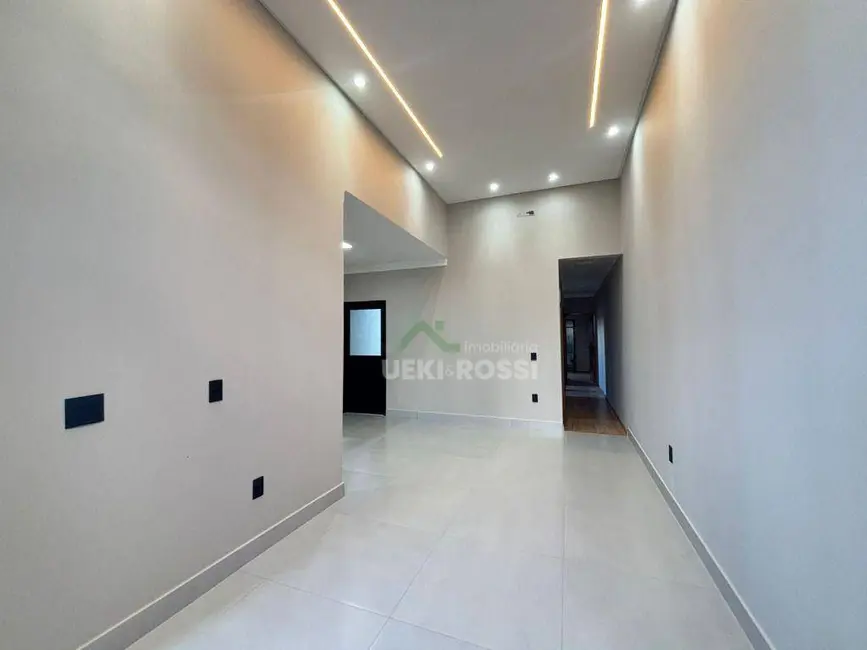 Casa com 3 quartos à venda, 125m2 em Gleba Simon Frazer, Londrina - PR - imagem 3 Foto 3 de Casa com 3 quartos à venda, 125m2 em Gleba Simon Frazer, Londrina - PR