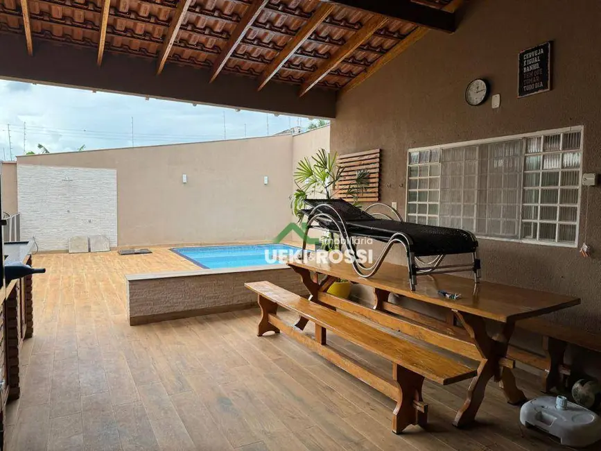 Casa com 3 quartos à venda, 542m2 em Londrina - PR - imagem 6 Foto 6 de Casa com 3 quartos à venda, 542m2 em Londrina - PR