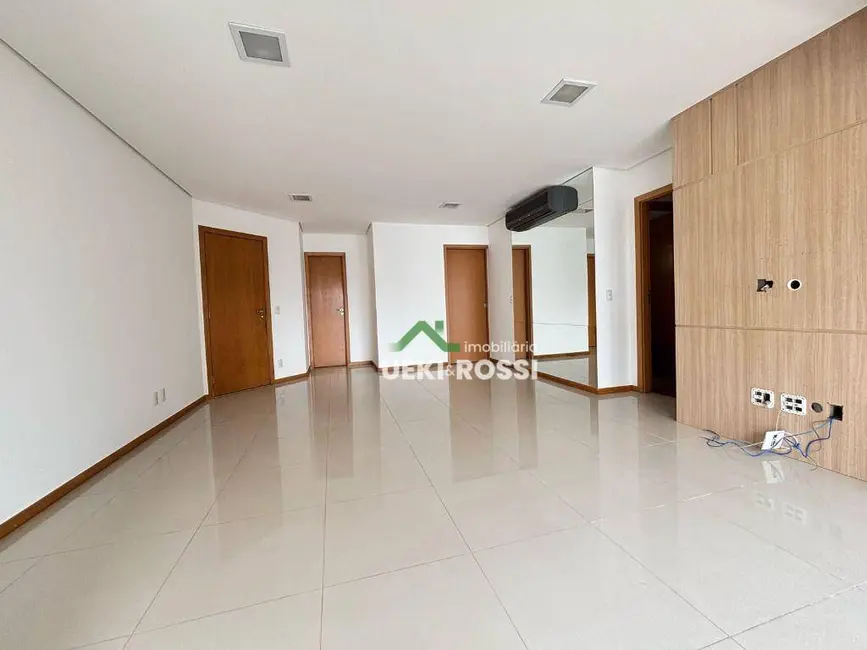 Foto 4 de Apartamento com 3 quartos à venda, 192m2 em Guanabara Parque Boulevard, Londrina - PR