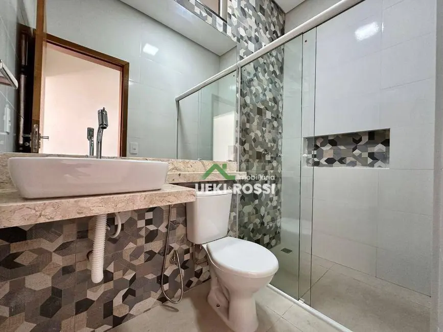 Foto 5 de Casa com 3 quartos à venda, 125m2 em Operária, Londrina - PR