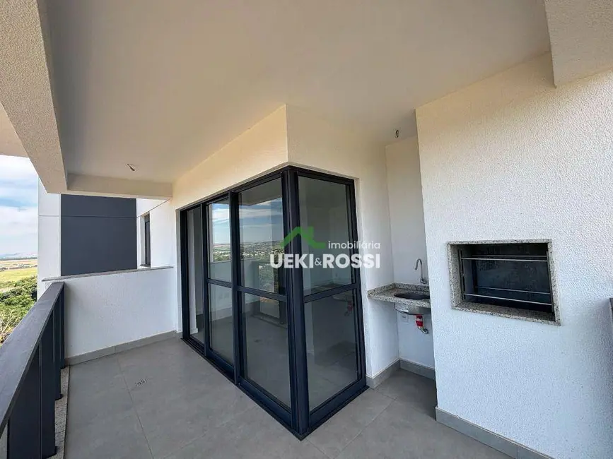 Apartamento com 3 quartos à venda e para alugar, 182m2 em Londrina - PR - imagem 3 Foto 3 de Apartamento com 3 quartos à venda e para alugar, 182m2 em Londrina - PR