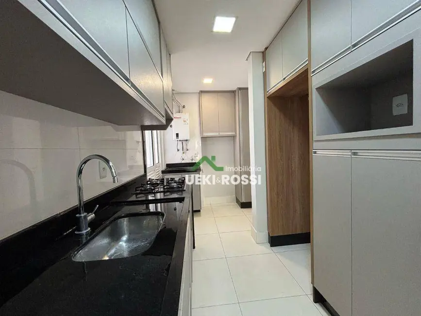 Apartamento com 3 quartos à venda, 185m2 em Santa Rosa, Londrina - PR - imagem 3 Foto 3 de Apartamento com 3 quartos à venda, 185m2 em Santa Rosa, Londrina - PR