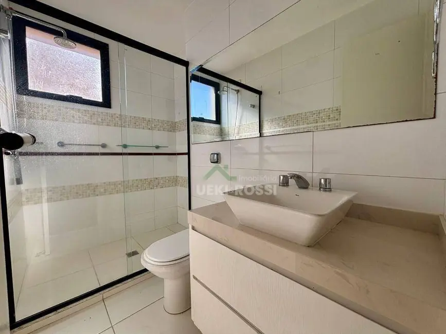 Foto 2 de Apartamento com 3 quartos à venda, 170m2 em Centro, Londrina - PR