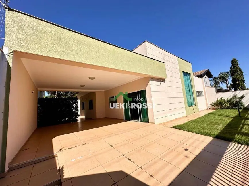 Casa com 3 quartos à venda, 500m2 em Londrina - PR - imagem 3 Foto 3 de Casa com 3 quartos à venda, 500m2 em Londrina - PR