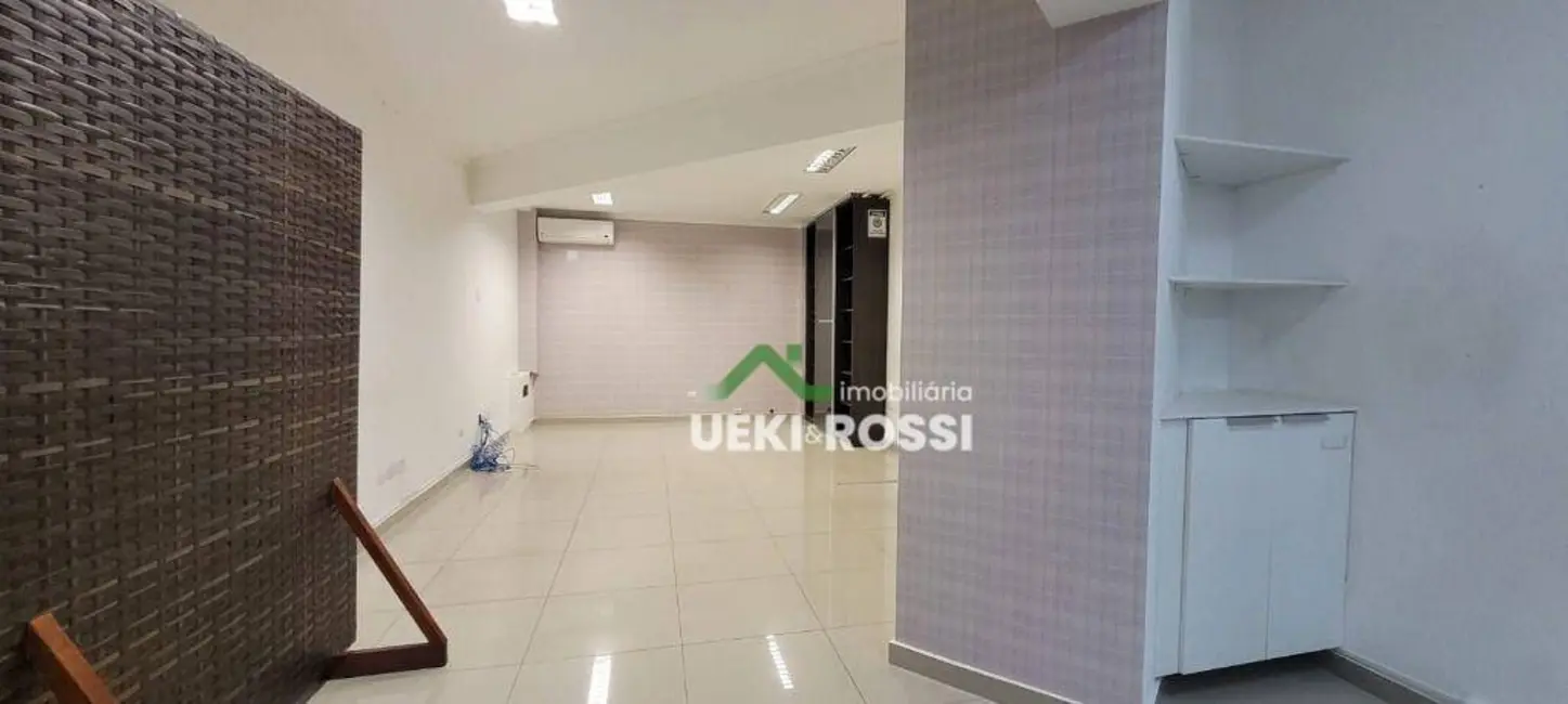 Sala Comercial à venda, 45m2 em Centro, Londrina - PR - imagem 4 Foto 4 de Sala Comercial à venda, 45m2 em Centro, Londrina - PR