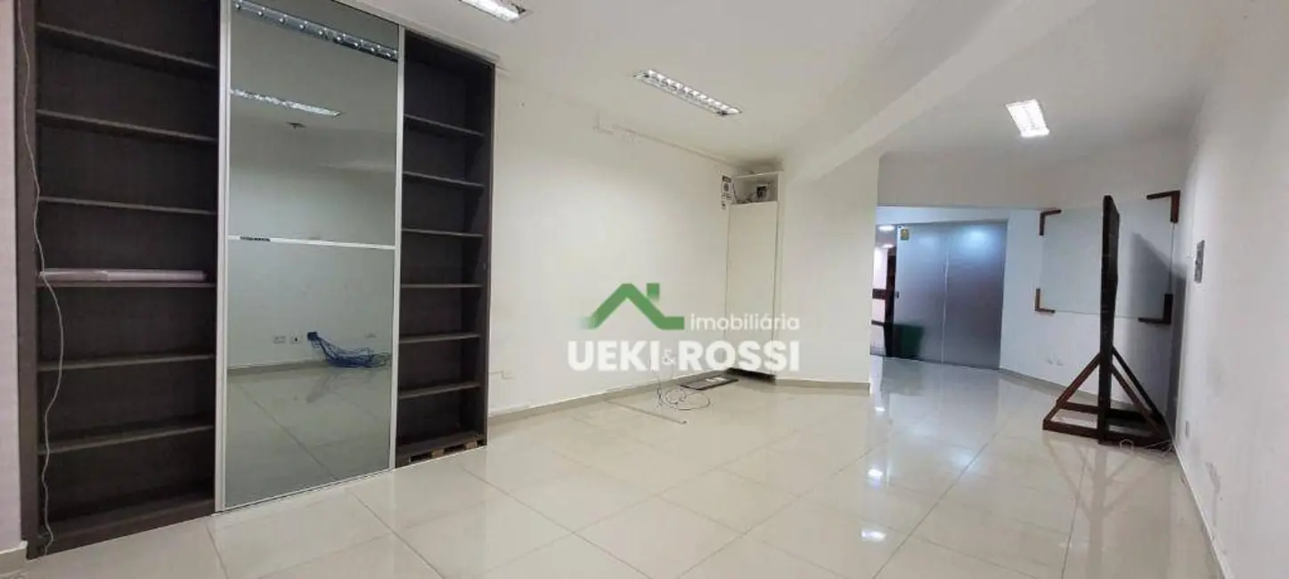 Sala Comercial à venda, 45m2 em Centro, Londrina - PR - imagem 9 Foto 9 de Sala Comercial à venda, 45m2 em Centro, Londrina - PR