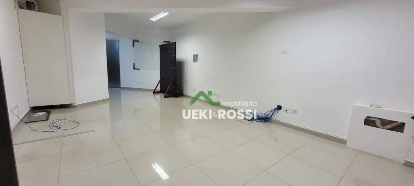 Sala Comercial à venda, 45m2 em Centro, Londrina - PR - imagem 7 Foto 7 de Sala Comercial à venda, 45m2 em Centro, Londrina - PR