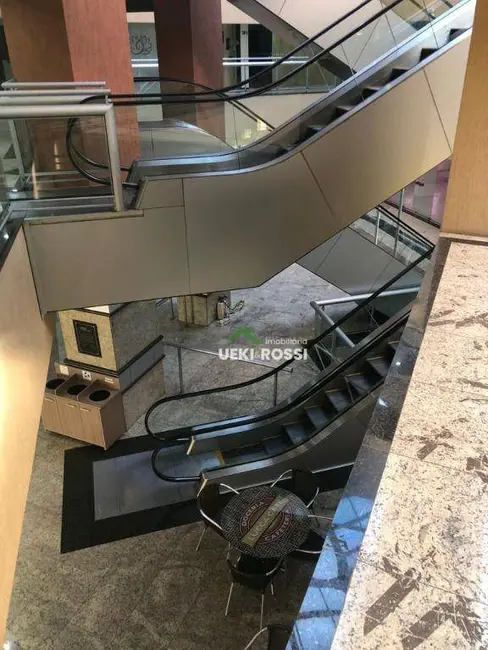 Loja à venda, 80m2 em Centro, Londrina - PR - imagem 9 Foto 9 de Loja à venda, 80m2 em Centro, Londrina - PR