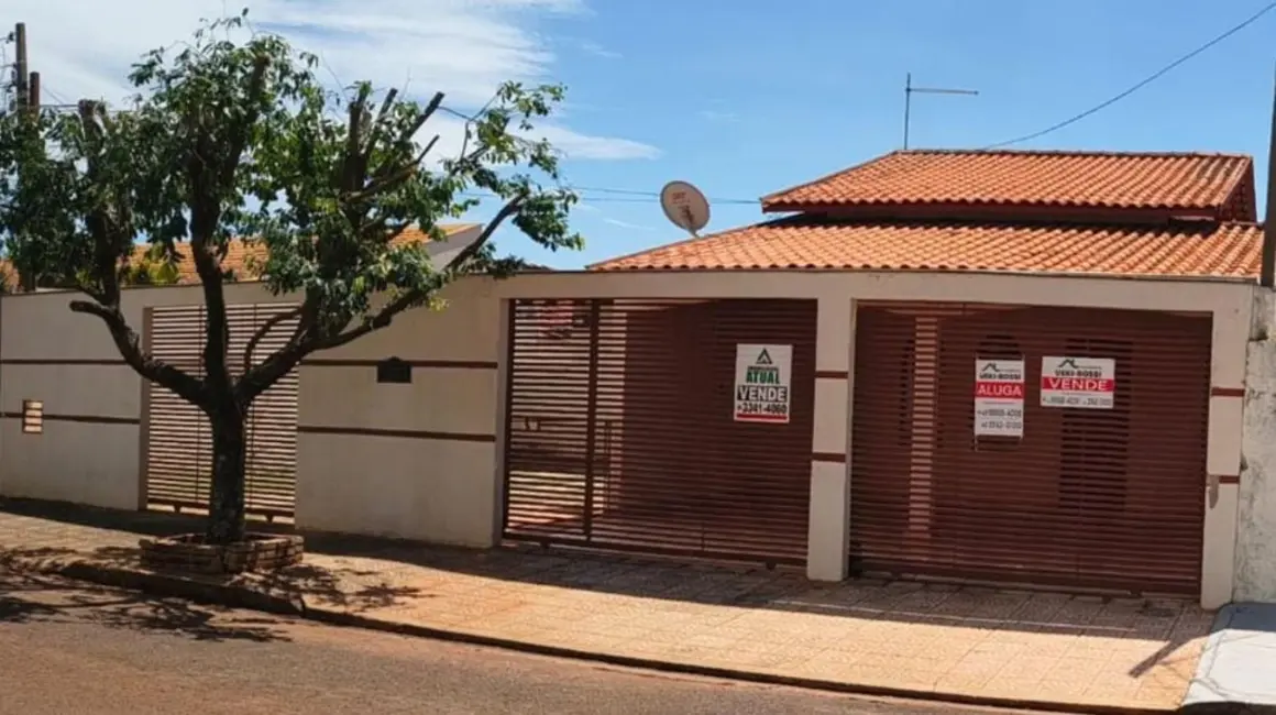 Foto 1 de Casa com 3 quartos à venda e para alugar, 350m2 em Aeroporto, Londrina - PR