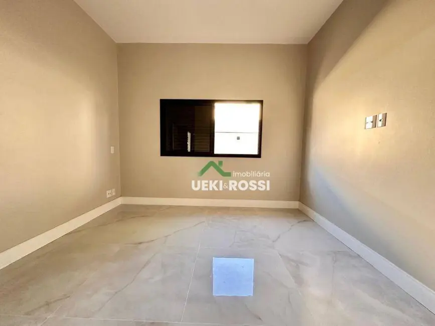 Casa de Condomínio com 3 quartos à venda, 425m2 em Terra Bonita, Londrina - PR - imagem 7 Foto 7 de Casa de Condomínio com 3 quartos à venda, 425m2 em Terra Bonita, Londrina - PR