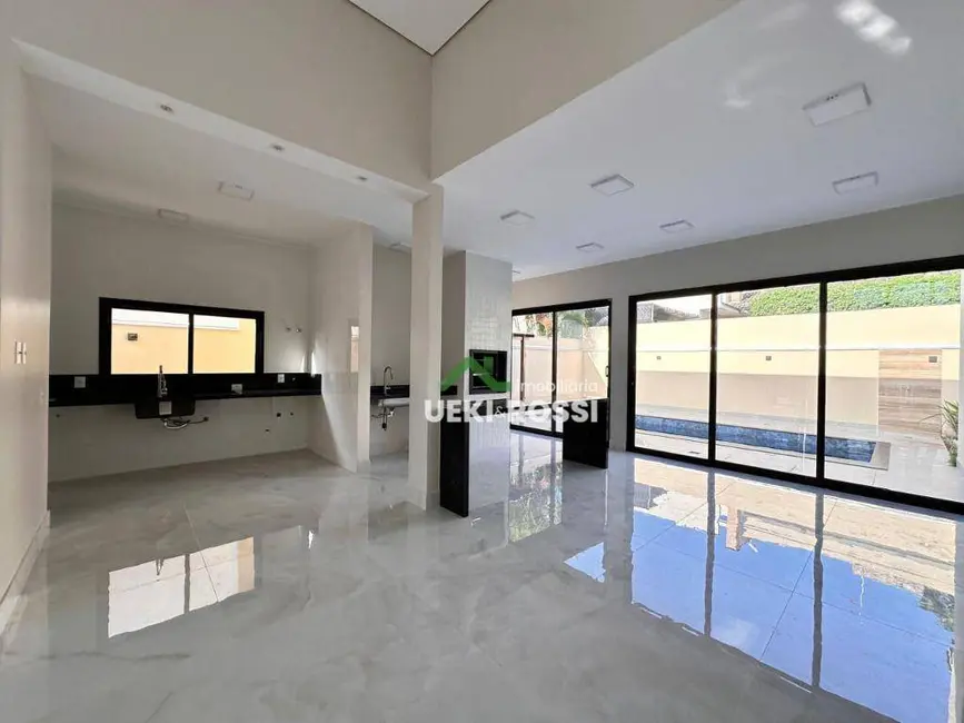 Foto 2 de Casa de Condomínio com 3 quartos à venda, 425m2 em Terra Bonita, Londrina - PR