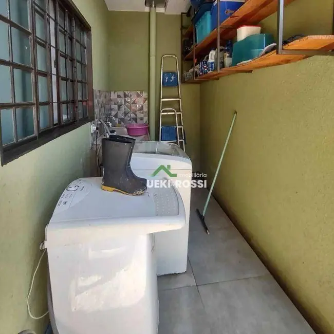 Foto 7 de Casa com 4 quartos à venda, 300m2 em Centro, Bandeirantes - PR
