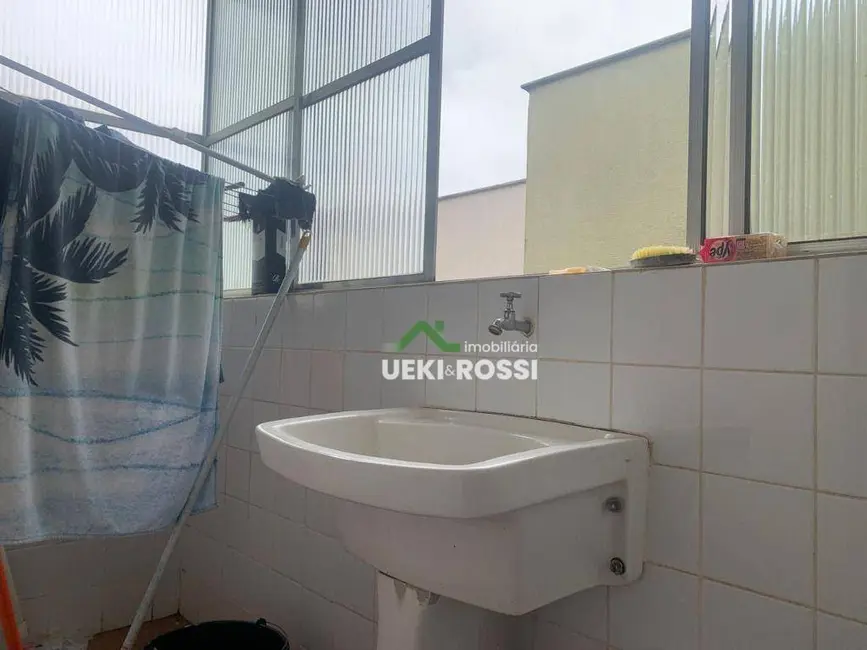 Apartamento com 2 quartos à venda, 59m2 em San Fernando, Londrina - PR - imagem 6 Foto 6 de Apartamento com 2 quartos à venda, 59m2 em San Fernando, Londrina - PR
