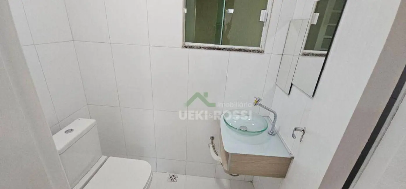 Casa com 3 quartos à venda, 200m2 em Jardim Vale do Cedro, Londrina - PR - imagem 7 Foto 7 de Casa com 3 quartos à venda, 200m2 em Jardim Vale do Cedro, Londrina - PR