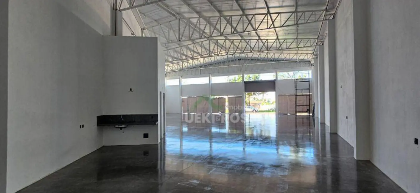 Foto 2 de Armazém / Galpão para alugar, 634m2 em Messiânico, Londrina - PR