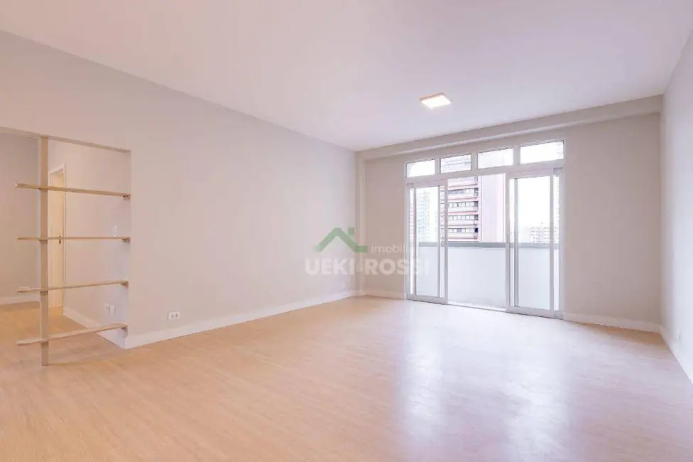 Apartamento com 3 quartos à venda, 177m2 em Centro, Londrina - PR - imagem 5 Foto 5 de Apartamento com 3 quartos à venda, 177m2 em Centro, Londrina - PR