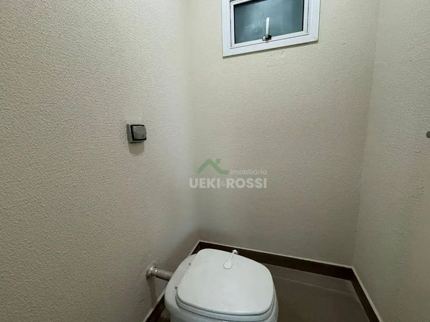 Casa de Condomínio com 3 quartos à venda, 250m2 em Esperança, Londrina - PR - imagem 7 Foto 7 de Casa de Condomínio com 3 quartos à venda, 250m2 em Esperança, Londrina - PR