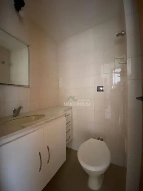 Apartamento com 2 quartos à venda, 80m2 em Centro, Londrina - PR - imagem 7 Foto 7 de Apartamento com 2 quartos à venda, 80m2 em Centro, Londrina - PR