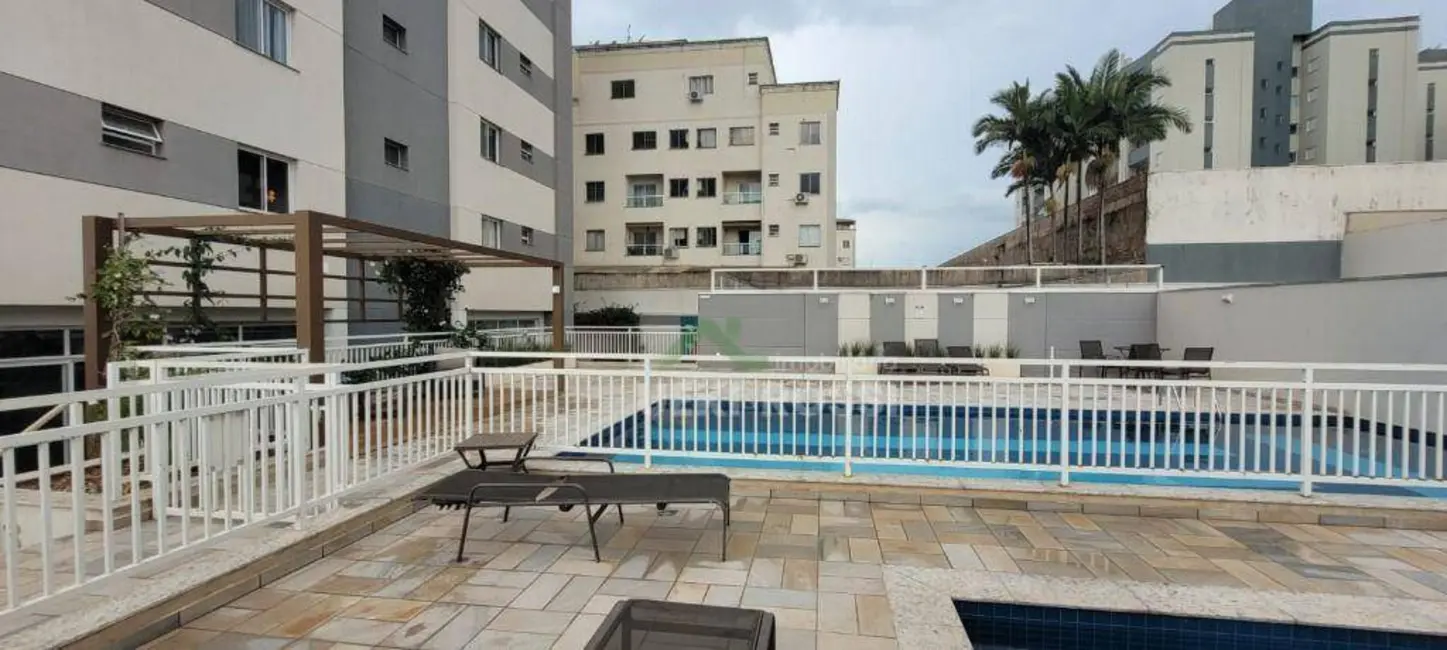 Apartamento com 3 quartos à venda, 87m2 em Centro, Londrina - PR - imagem 8 Foto 8 de Apartamento com 3 quartos à venda, 87m2 em Centro, Londrina - PR