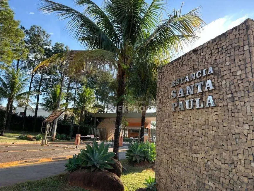 Foto 1 de Terreno / Lote à venda, 1652m2 em Esperança, Londrina - PR