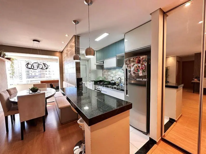 Foto 2 de Apartamento com 2 quartos à venda, 104m2 em Santa Rosa, Londrina - PR