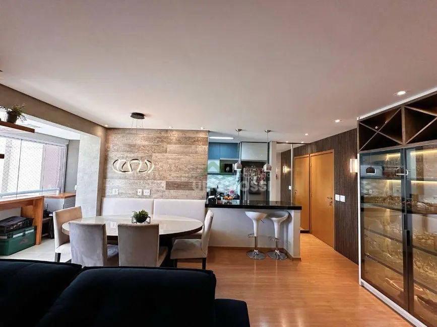 Apartamento com 2 quartos à venda, 104m2 em Santa Rosa, Londrina - PR - imagem 6 Foto 6 de Apartamento com 2 quartos à venda, 104m2 em Santa Rosa, Londrina - PR