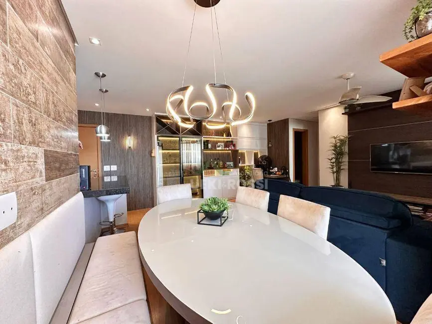 Apartamento com 2 quartos à venda, 104m2 em Santa Rosa, Londrina - PR - imagem 9 Foto 9 de Apartamento com 2 quartos à venda, 104m2 em Santa Rosa, Londrina - PR