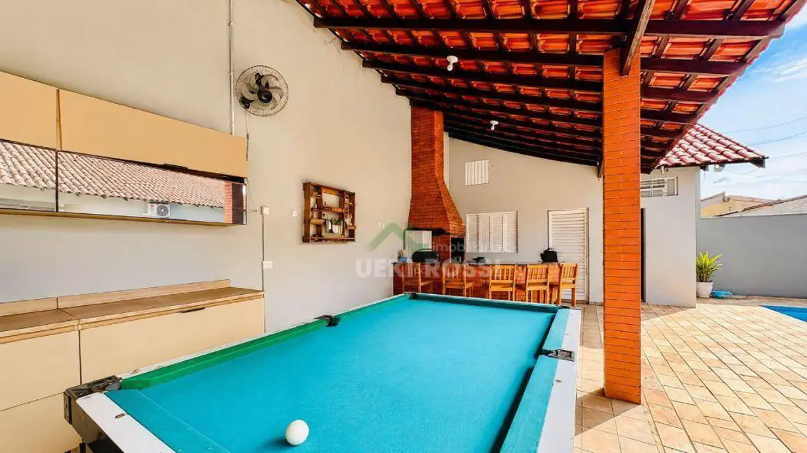Casa com 3 quartos à venda, 371m2 em Vale de San Izidro, Londrina - PR - imagem 6 Foto 6 de Casa com 3 quartos à venda, 371m2 em Vale de San Izidro, Londrina - PR