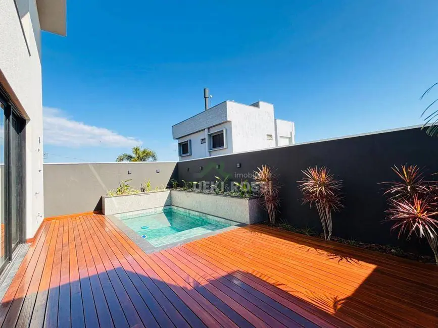 Casa de Condomínio com 4 quartos à venda, 254m2 em Conjunto Habitacional Alexandre Urbanas, Londrina - PR - imagem 8 Foto 8 de Casa de Condomínio com 4 quartos à venda, 254m2 em Conjunto Habitacional Alexandre Urbanas, Londrina - PR