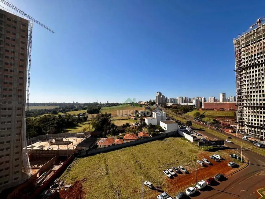 Apartamento com 3 quartos à venda, 111m2 em Londrina - PR - imagem 7 Foto 7 de Apartamento com 3 quartos à venda, 111m2 em Londrina - PR