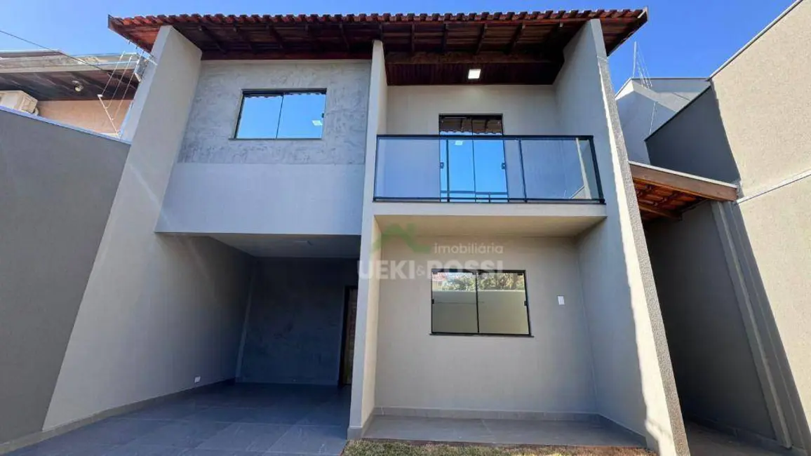 Casa com 3 quartos à venda, 125m2 em Jardim Novo Sabará, Londrina - PR - imagem 1 Foto 1 de Casa com 3 quartos à venda, 125m2 em Jardim Novo Sabará, Londrina - PR