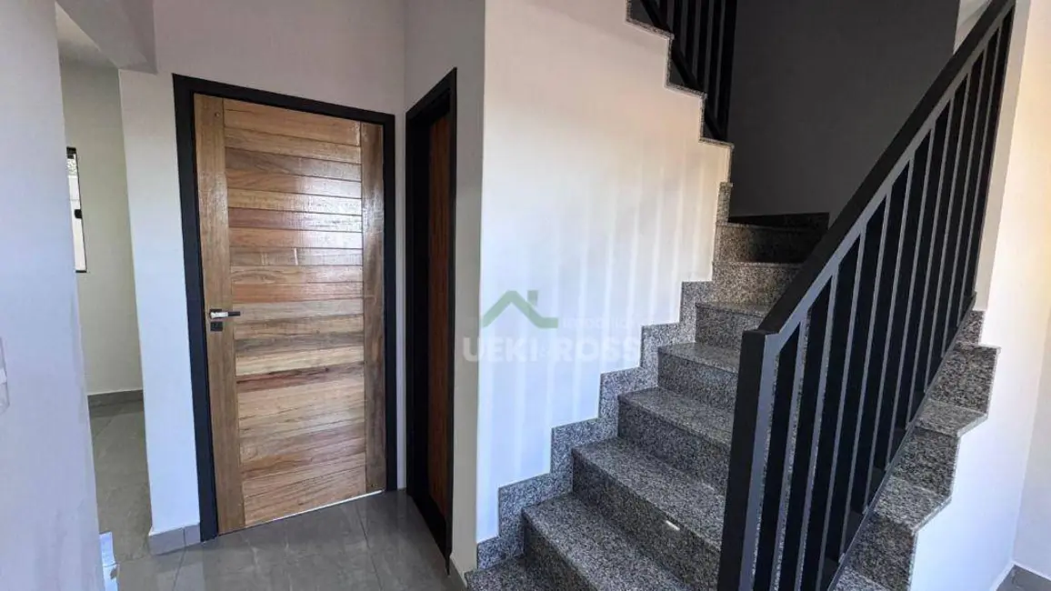 Casa com 3 quartos à venda, 125m2 em Jardim Novo Sabará, Londrina - PR - imagem 6 Foto 6 de Casa com 3 quartos à venda, 125m2 em Jardim Novo Sabará, Londrina - PR