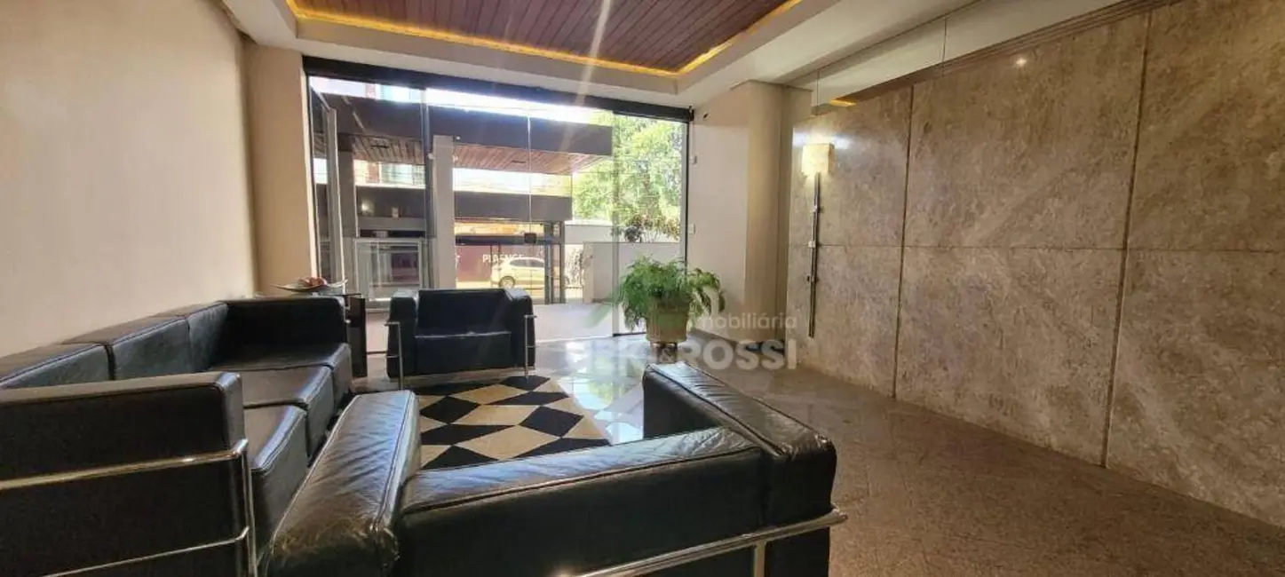 Apartamento com 3 quartos à venda, 310m2 em Centro, Londrina - PR - imagem 7 Foto 7 de Apartamento com 3 quartos à venda, 310m2 em Centro, Londrina - PR
