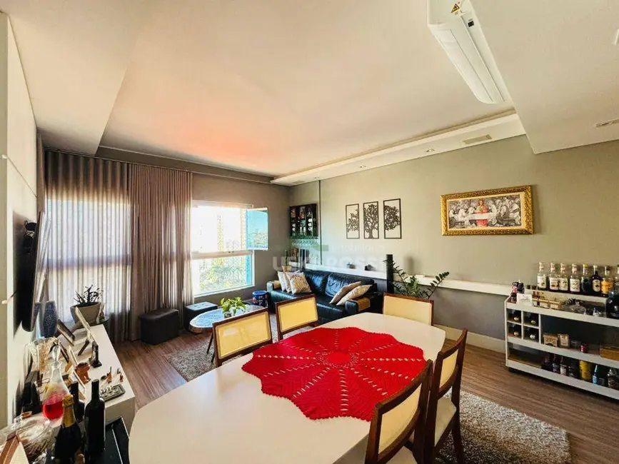 Apartamento com 3 quartos à venda, 156m2 em Londrina - PR - imagem 5 Foto 5 de Apartamento com 3 quartos à venda, 156m2 em Londrina - PR
