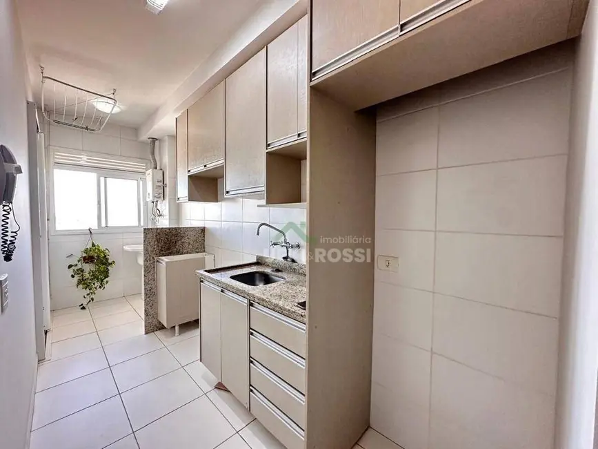 Foto 2 de Apartamento com 3 quartos à venda, 111m2 em Londrina - PR