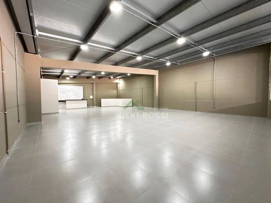 Foto 5 de Armazém / Galpão para alugar, 450m2 em Antares, Londrina - PR