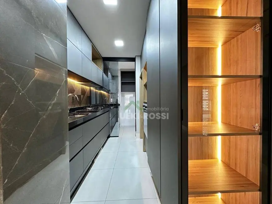 Apartamento com 3 quartos à venda, 155m2 em Santa Rosa, Londrina - PR - imagem 9 Foto 9 de Apartamento com 3 quartos à venda, 155m2 em Santa Rosa, Londrina - PR